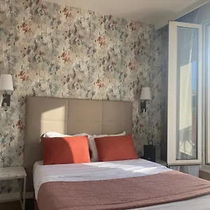 De Venise Отель