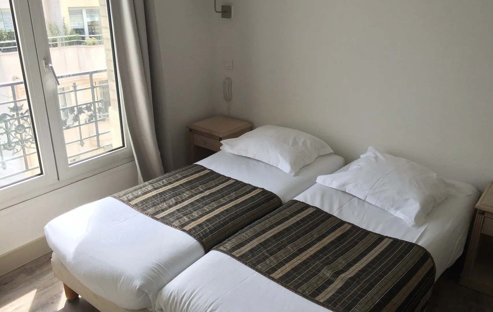 Hotel Korner Eiffel Paris